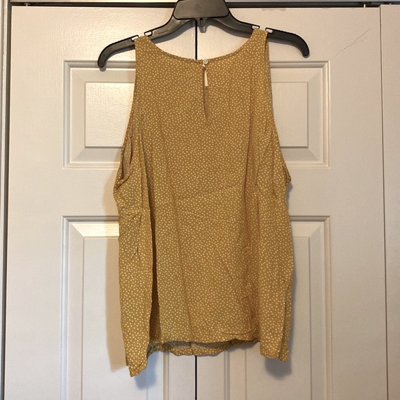 Yellow Old Navy Top - Picture 2 of 2